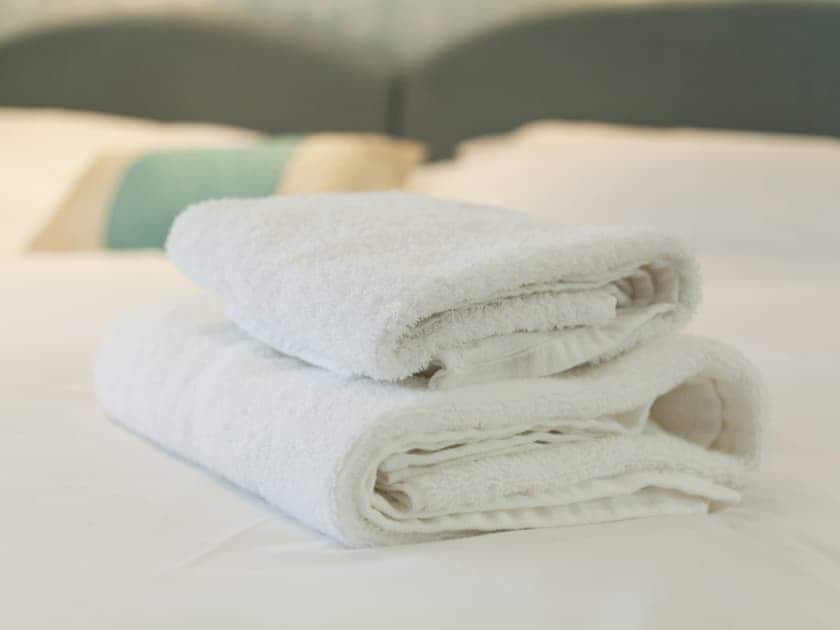 Beautifully furnished bedroom with super-king bed | Swallows’ Nest, Wool, near Wareham