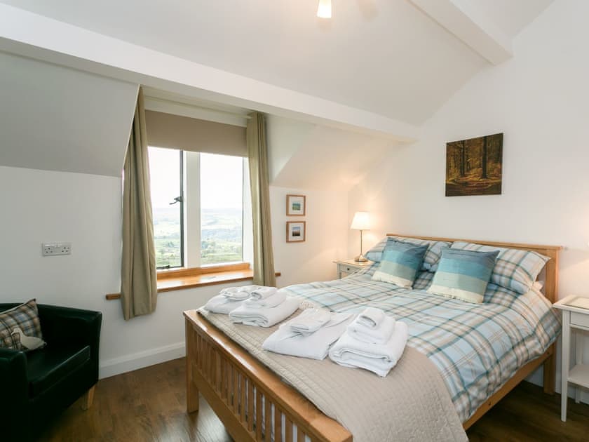 Spacious double bedroom | Commons Farm Cottage, Wadsworth, near Hebden Bridge