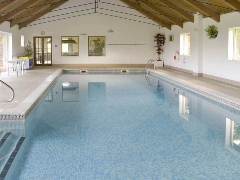 Large indoor swimming pool | Kennacott Court Co, Widemouth, near