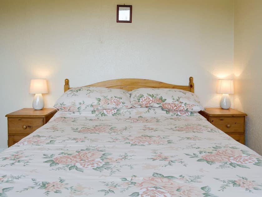 Relaxing double bedroom | Walter’s Cottage, West Compton, near Shepton Mallet