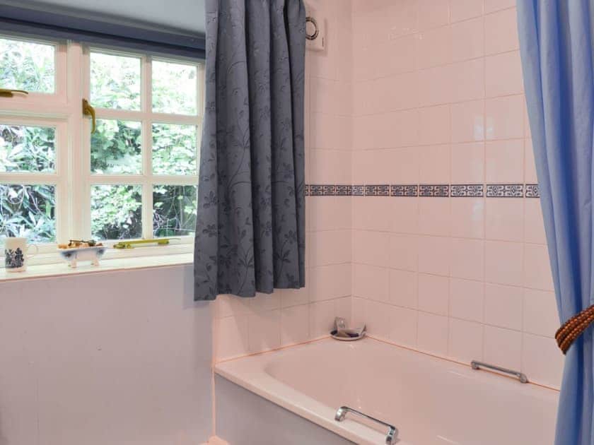 Bathroom | Upper Stanbatch Cottage, Wentnor, near Bishops Castle