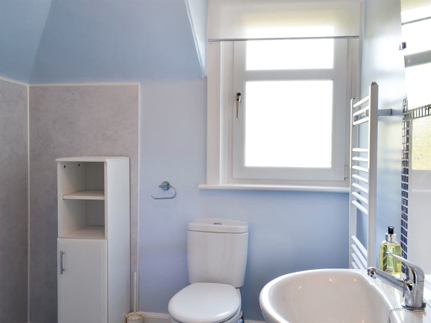 Bathroom | Viewhill Villa, Inverness