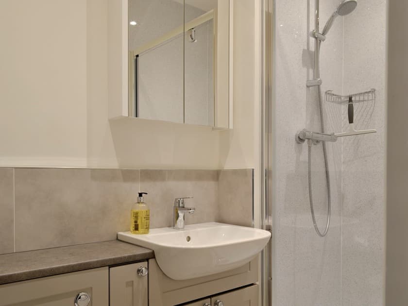 Shower room with cubicle and toilet | Ivy Cottage, Grassington, near Skipton