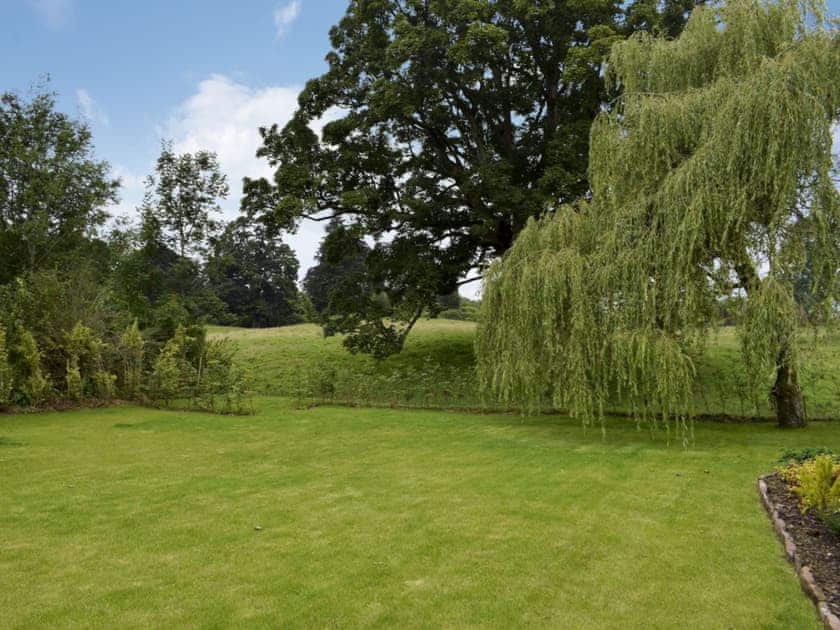 Large lawned garden | Rowanlea, Muthill, near Crieff