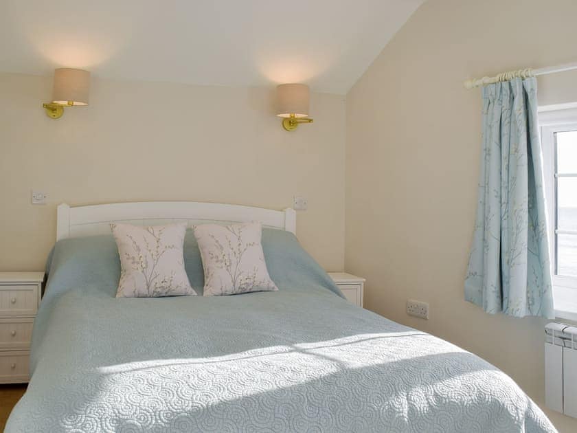 Comfortable double bedroom | Mole End, Amroth, near Saundersfoot