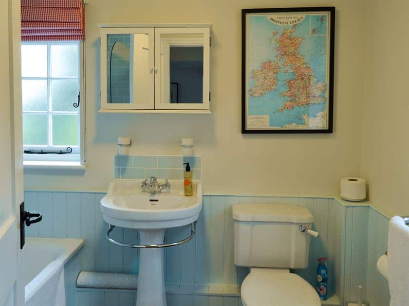 Bathroom | Violet Cottage, Kingsdown, near Deal