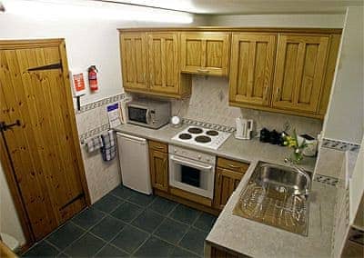 Kitchen | Holly Cottage, Richmond