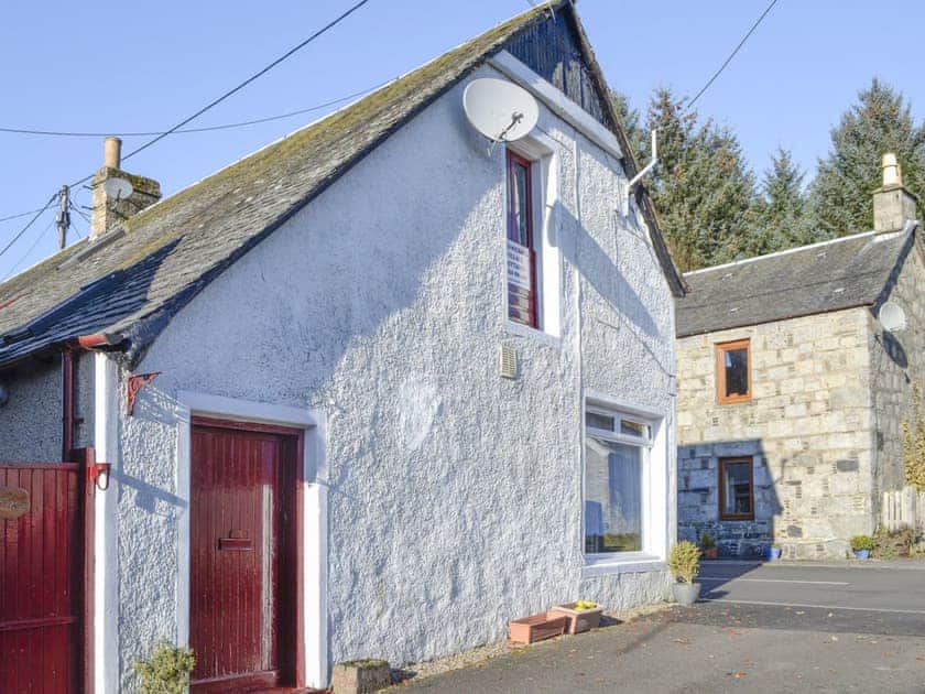 Lovely Highland cottage close to the Cairngorms | MacDonald Cottage - Kirkmichael Village Cottages, Kirkmichael, near Pitlochry