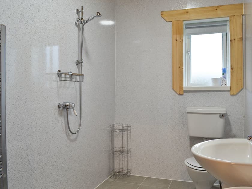 Wet room | Teal Lodge - Mackinder Farms, Brayton, Selby