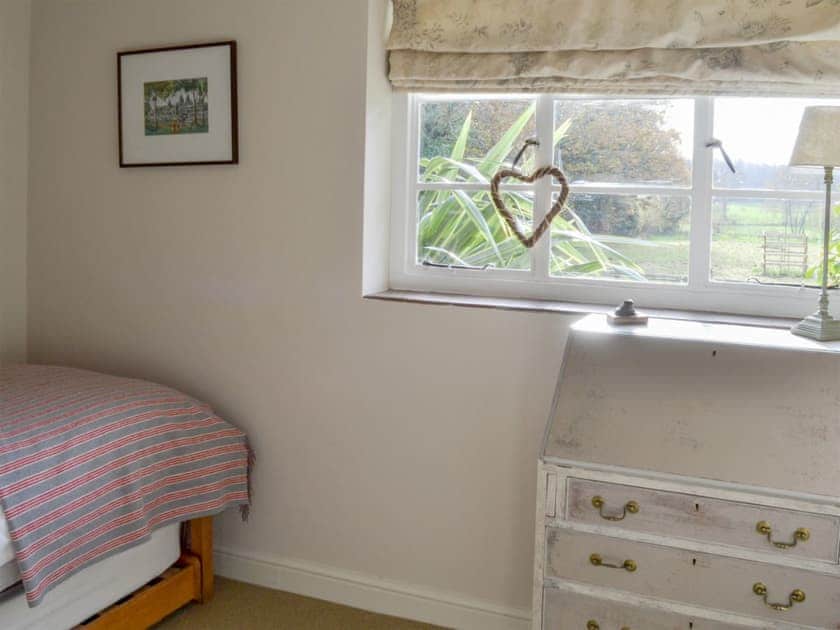 Single bedroom | Brookside Cottage, Burley, near Ringwood
