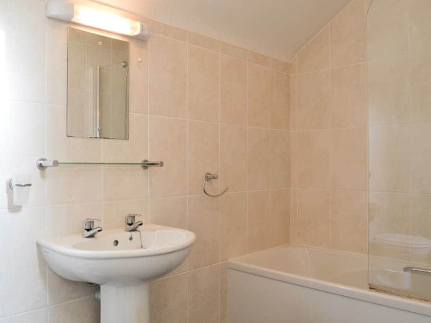 Bathroom with shower over bath | Waterhead Studio, Near Ambleside