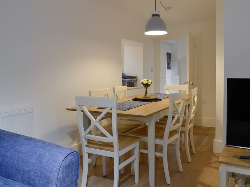 Dining area | Jebel, Cullen
