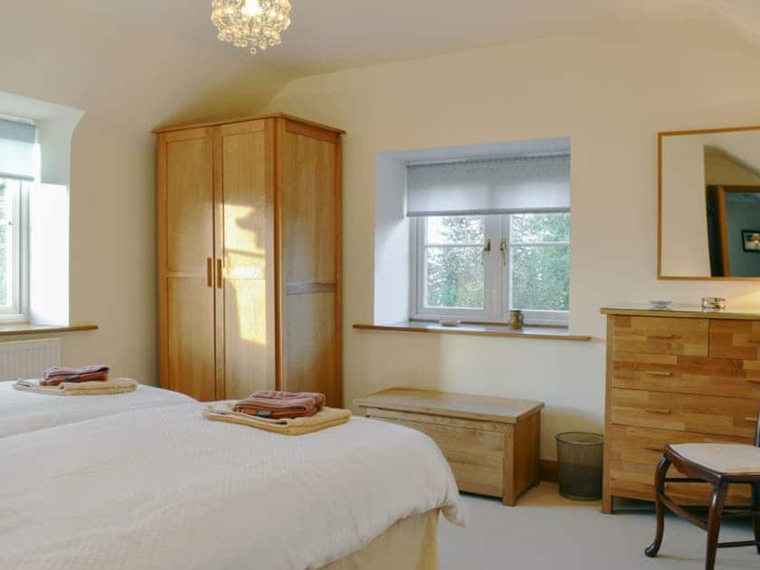 Cosy twin bedroom | Wren Cottage, Ross-on-Wye