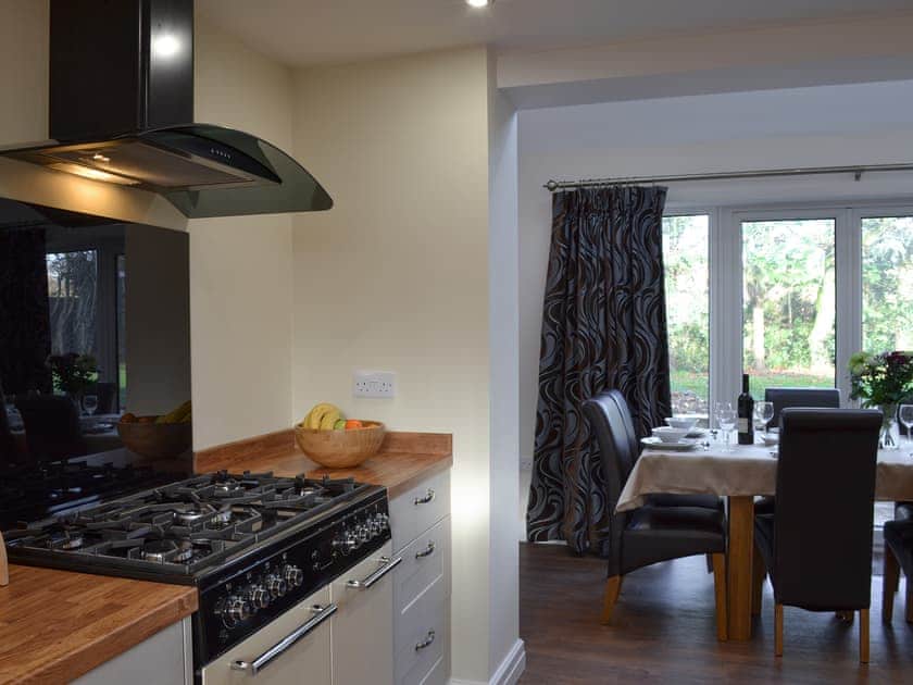 Kitchen and dining area | The Barn, Alvanley, near Frodsham