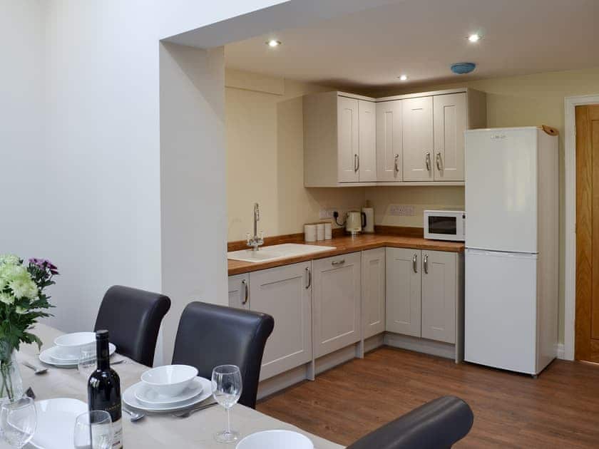 Kitchen and dining room | The Barn, Alvanley, near Frodsham