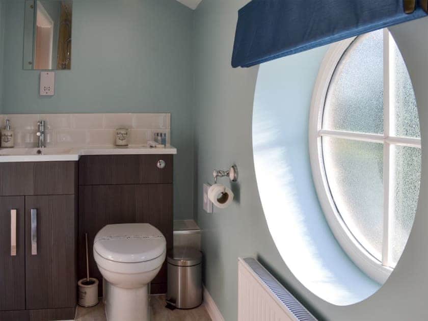 En-suite | The Barn, Alvanley, near Frodsham