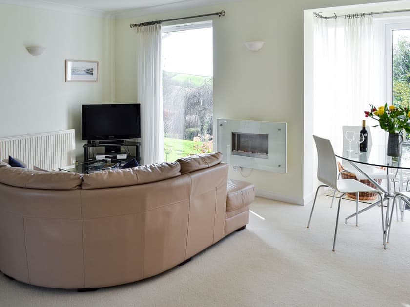 Open plan living space | Moonrakers, Ruan Lanihorne, near Truro