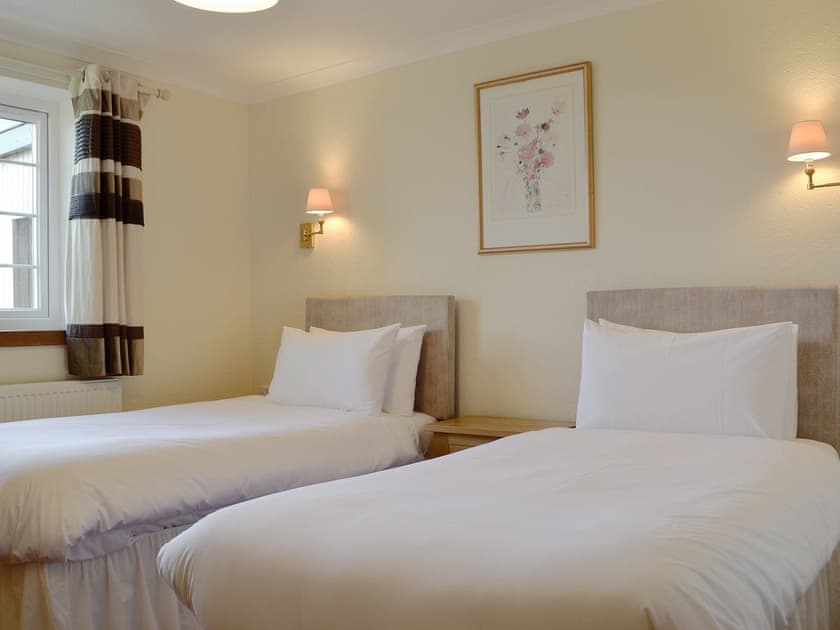 Cosy twin bedroom | Meadow Croft - The Crofters Cottages, Llangeinor, near Bridgend
