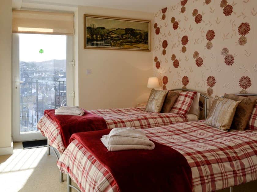Twin bedroom | Apartment 6, Ilfracombe