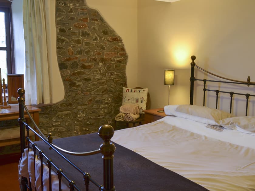 Double bedroom | Goose Cottage - Quinceborough Farm, Widemouth Bay, near Bude