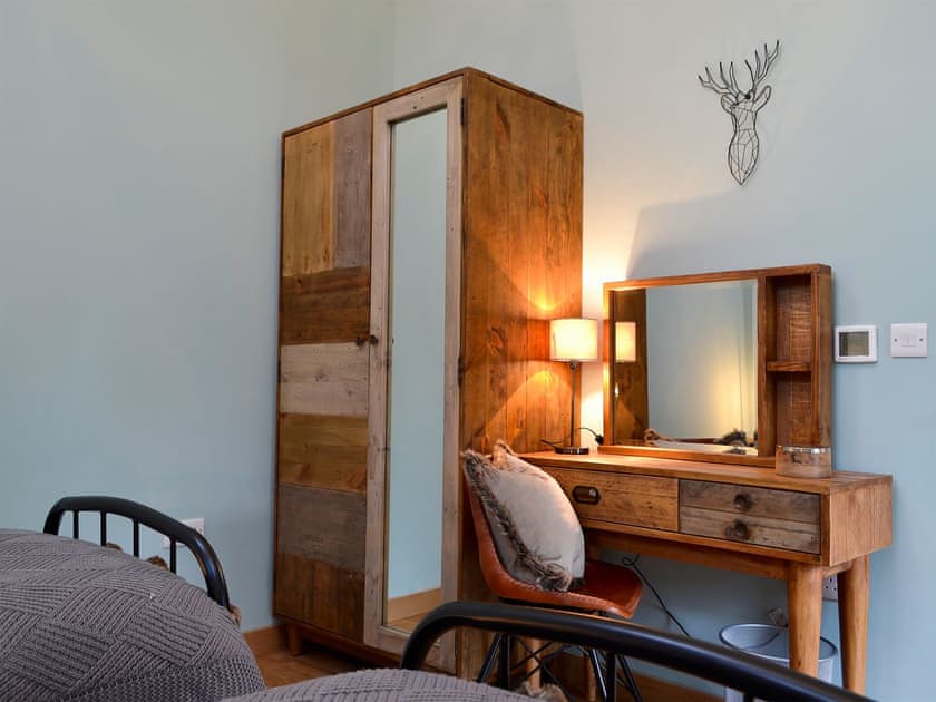 Twin bedroom | Maes Merlin, Llanddeusant, near Llangadog