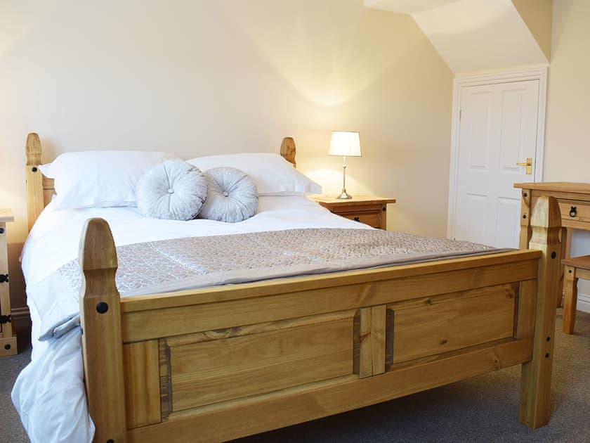 Double bedroom | Jays View, Whitby