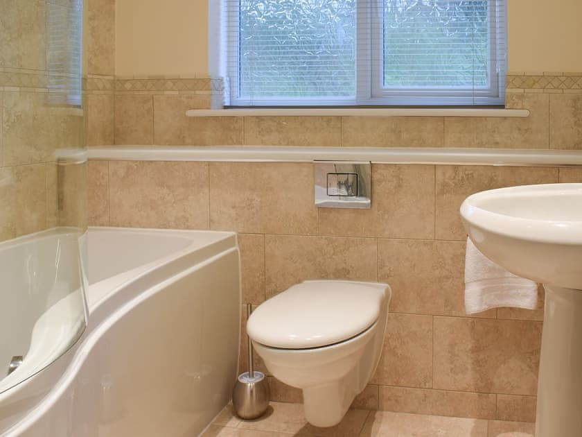 Bathroom | Jays View, Whitby