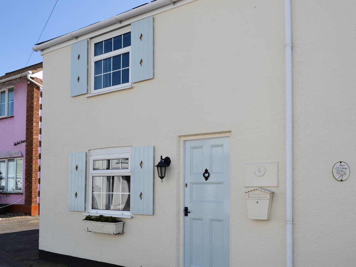 Plover Cottage Ref Ukc2770 In Milford On Sea Hampshire