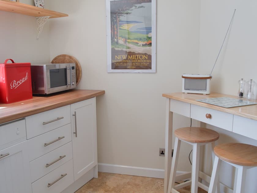 Kitchen with breakfast area | Plover Cottage, Milford on Sea