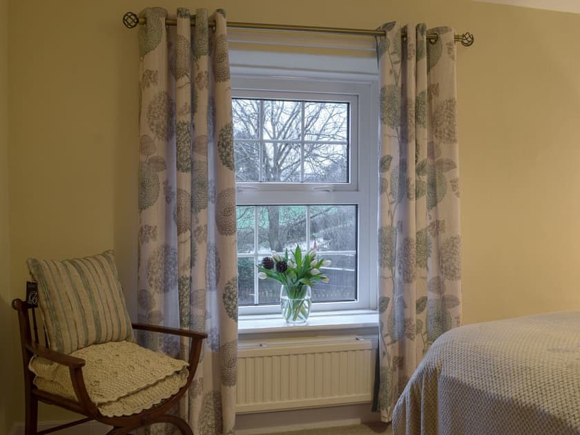 Double bedroom with en-suite | Brookside Cottage, Forton, near Garstang