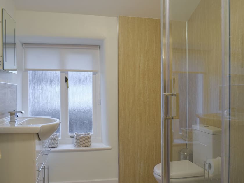 En-suite | Brookside Cottage, Forton, near Garstang