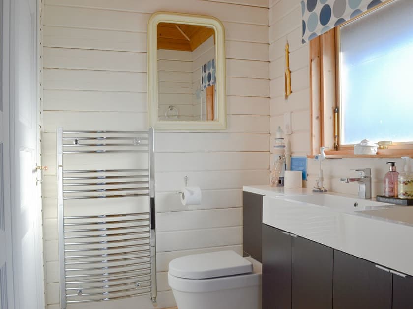 Ground floor w.c. | Quarry Lodge, Munsley, near Ledbury