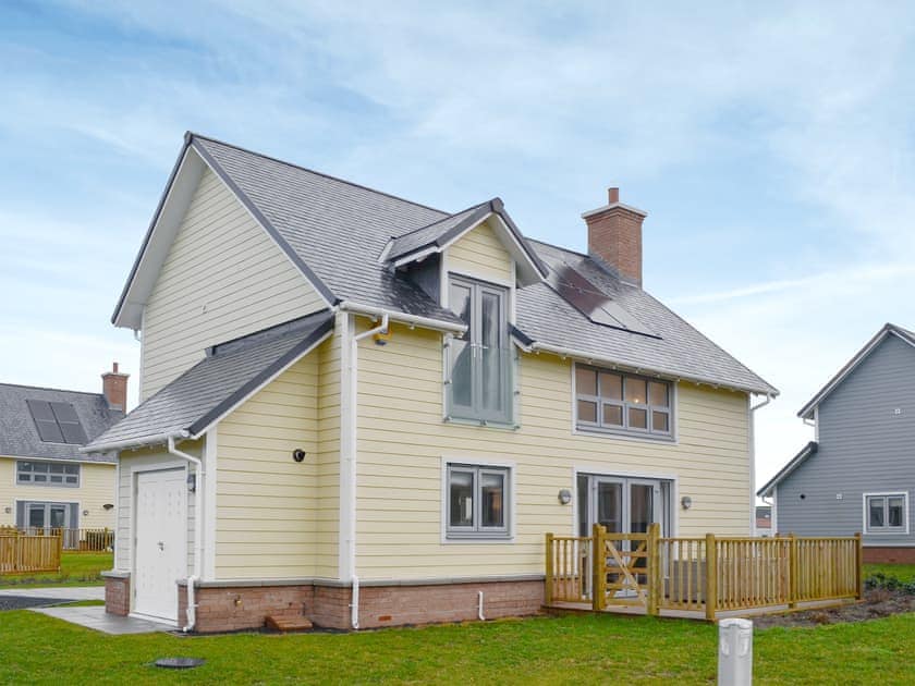 Beautiful detached house | Dune View, Beadnell, near Alnwick