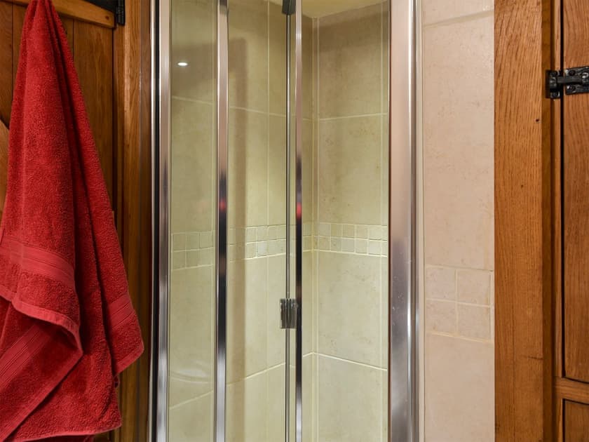 Shower room | The Cow Stall, Blackboys, near Uckfield
