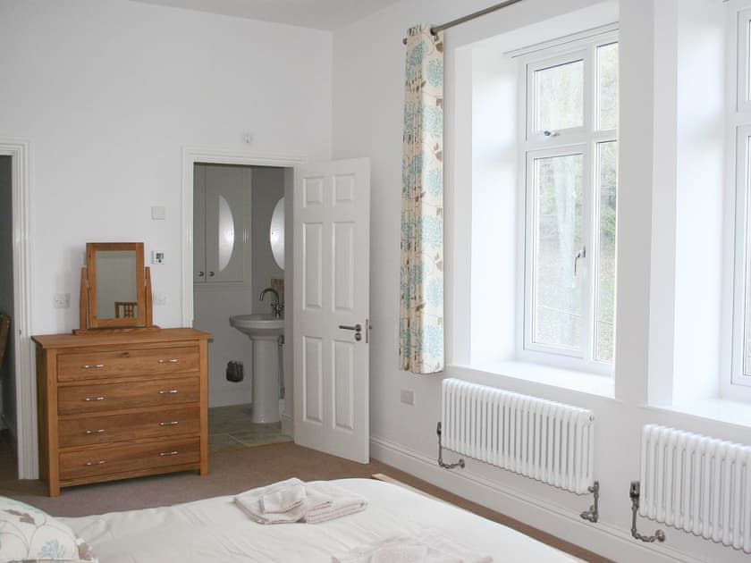 Double bedroom with en-suite shower room | Shanklin Manor, Shanklin
