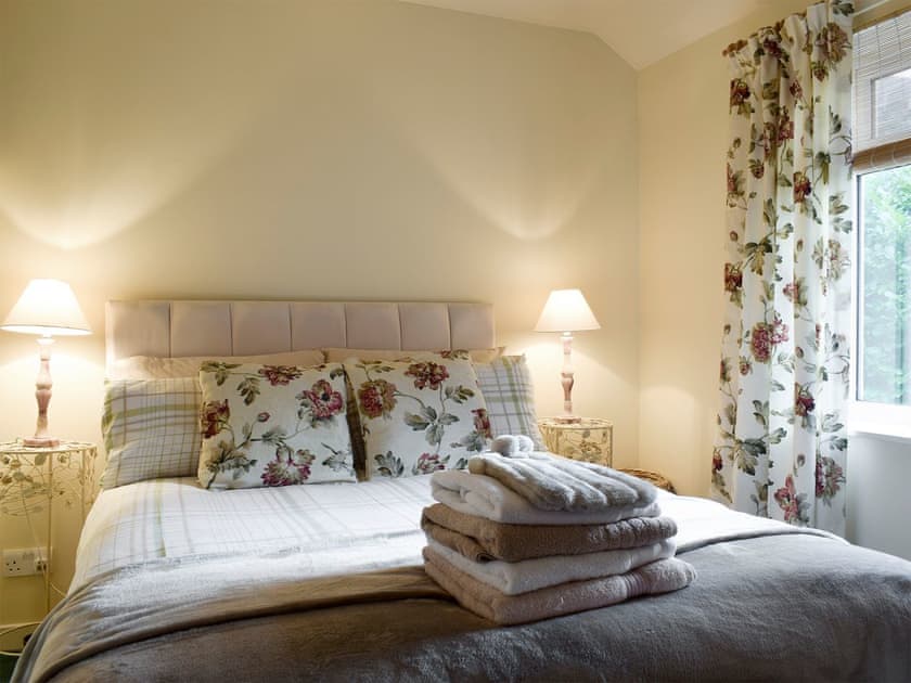 Comfortable double bedroom | Helenslea, St Andrews
