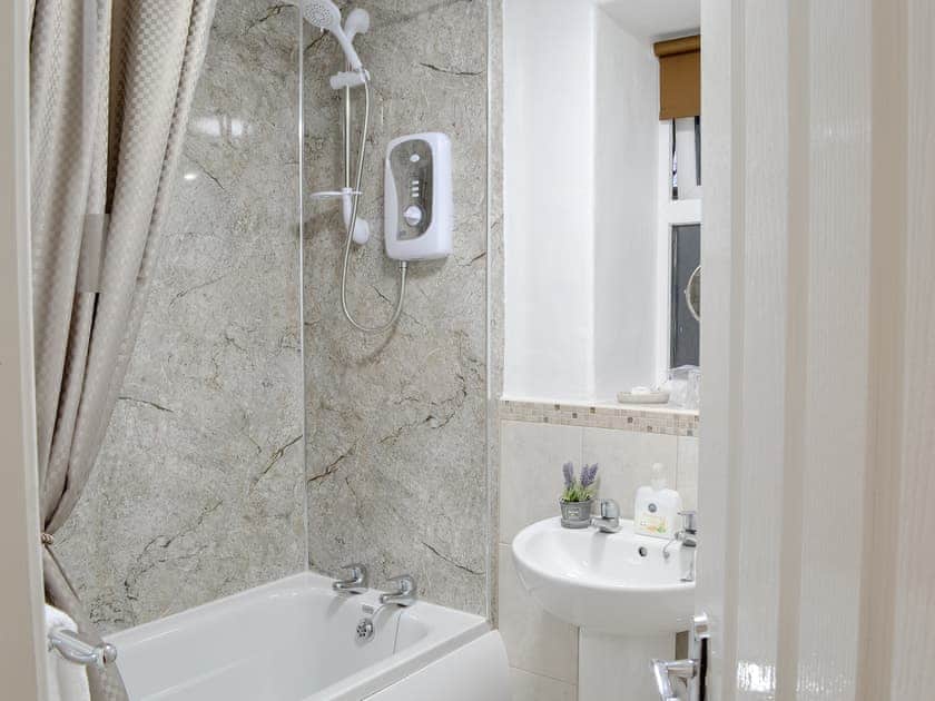 Bathroom | Tilly Cottage, Greenhead, near Haltwhistle