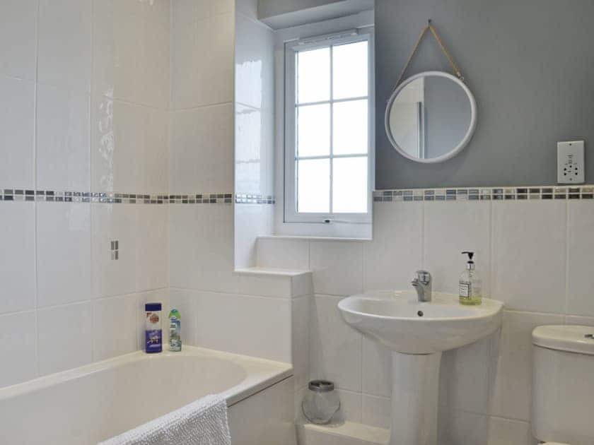 Bathroom with shower over bath | Seaview, Garlieston