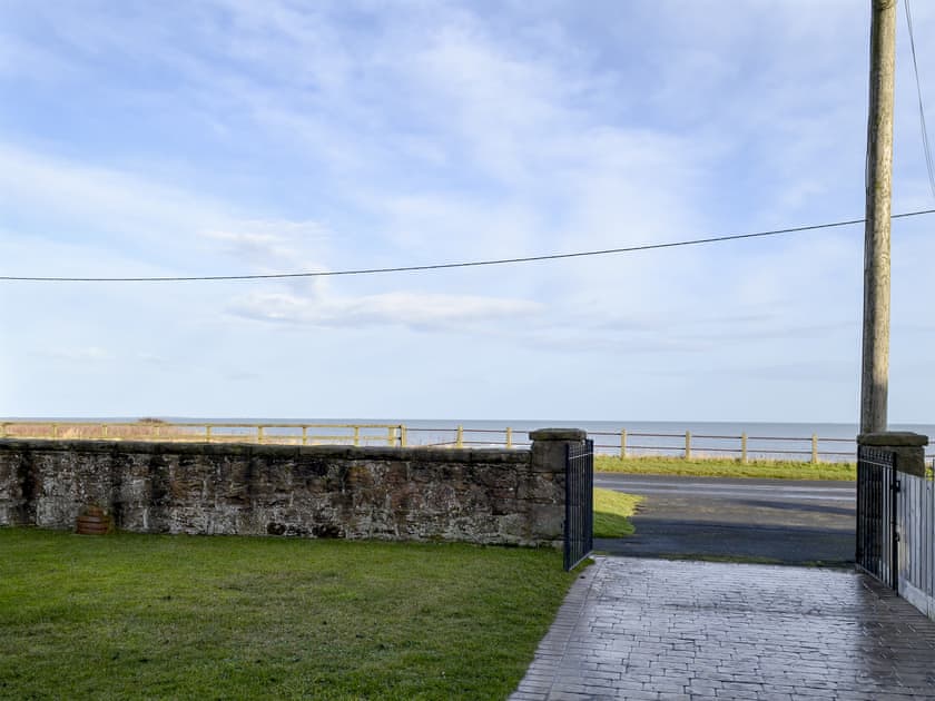 Mesmerising sea views | Gullsway, Beadnell
