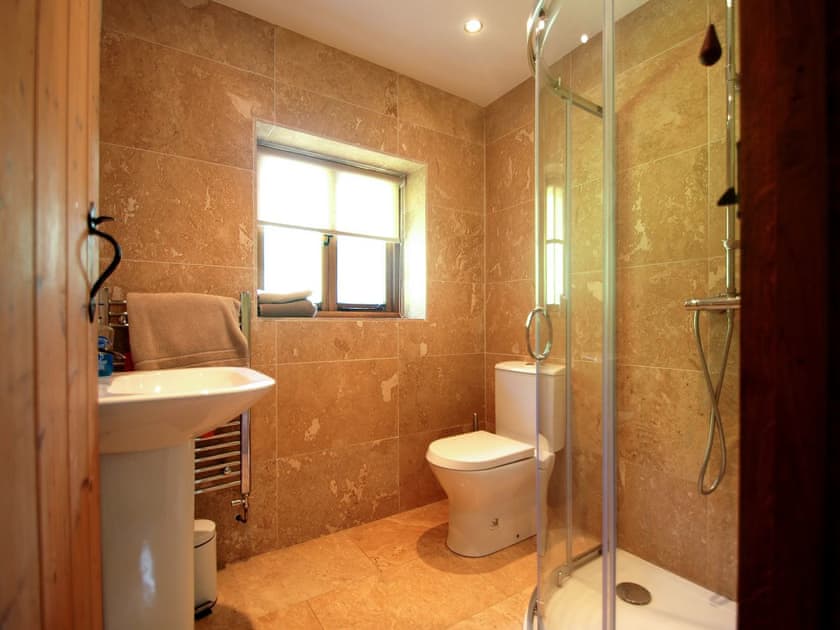 Shower room | Ty Newydd, Llyn Geirionydd, near Llanrwst
