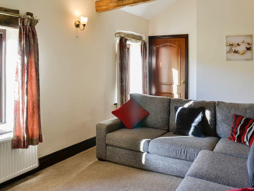 Comfortable sofas | Tansy Close - Stonelands Farmyard Cottages, Litton near Kettlewell