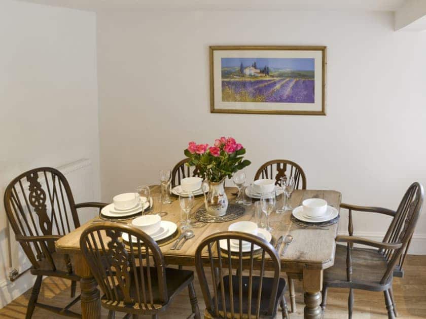Spacious dining room | Mad Nelly Cottage - Wheeldon Farm Cottages, Halwell, near Totnes