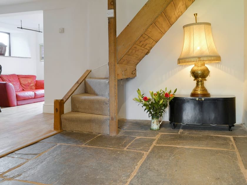 Characterful hallway | Mad Nelly Cottage - Wheeldon Farm Cottages, Halwell, near Totnes