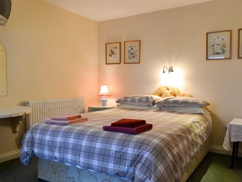 Ground floor bedroom | Stoke Court Farm Barn, Stoke St Milborough, near Ludlow