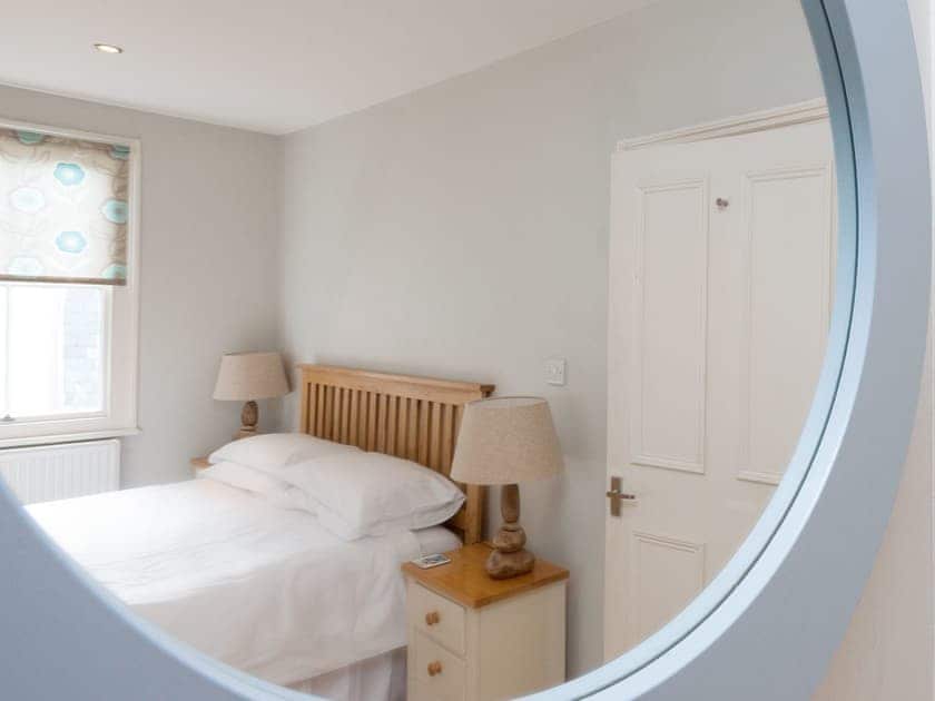 Attractive double bedroom | Bayards View, Apartment 3, Dartmouth
