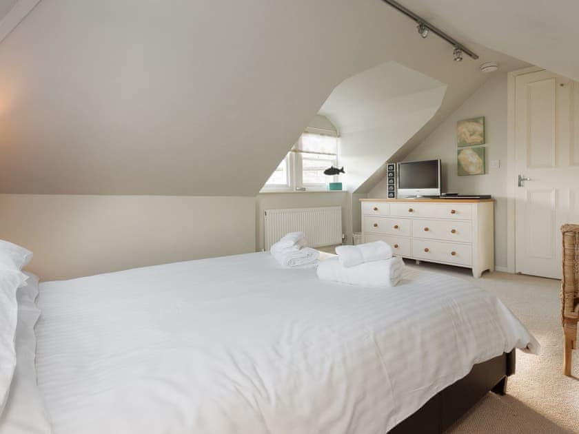 Comfy double bedroom | Bayards View, Apartment 3, Dartmouth