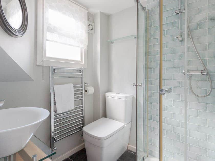 Shower room | Bayards View, Apartment 3, Dartmouth