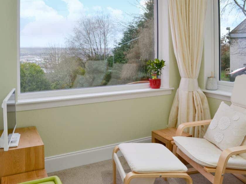Light and airy sun room | Balnacraig, Craigton, near Inverness