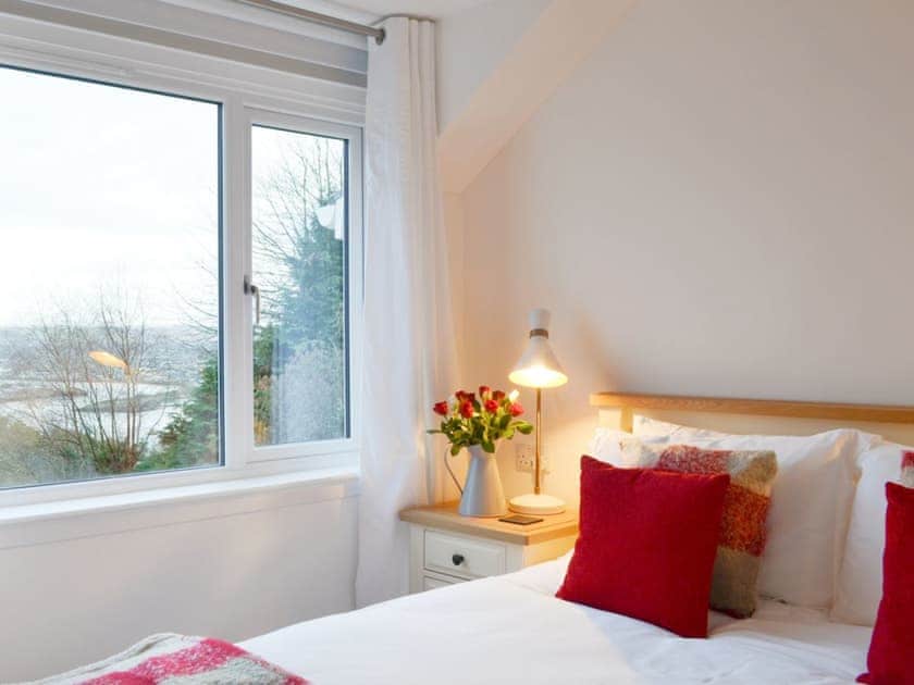 Comfortable double bedoom | Balnacraig, Craigton, near Inverness