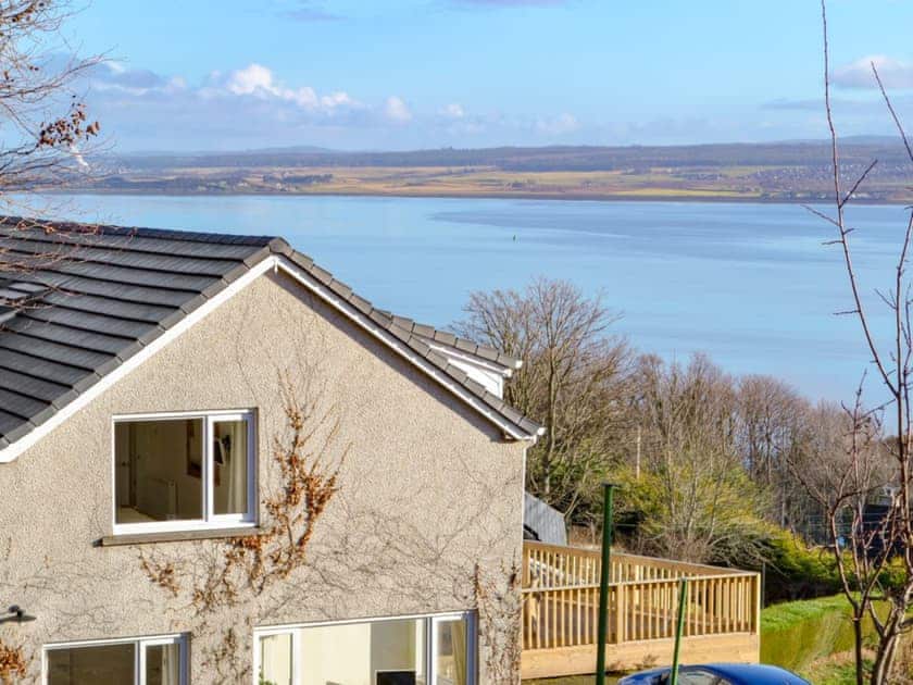 Ideal holiday home in an elevated postion | Balnacraig, Craigton, near Inverness